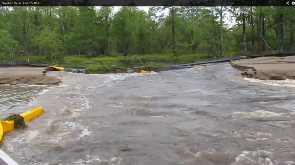 Name:  Sinkhole Breach West.jpg
Views: 53
Size:  35.8 KB